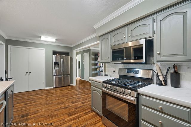 8005 Holly Avenue, Fort Smith, AR 72908