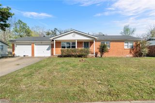 8005 Holly Avenue, Fort Smith, AR 72908