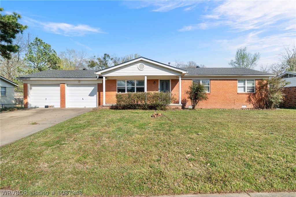 8005 Holly Avenue, Fort Smith, AR 72908