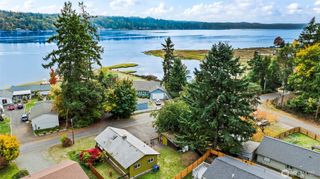 440 NE Gladwin Road, Belfair, WA 98528