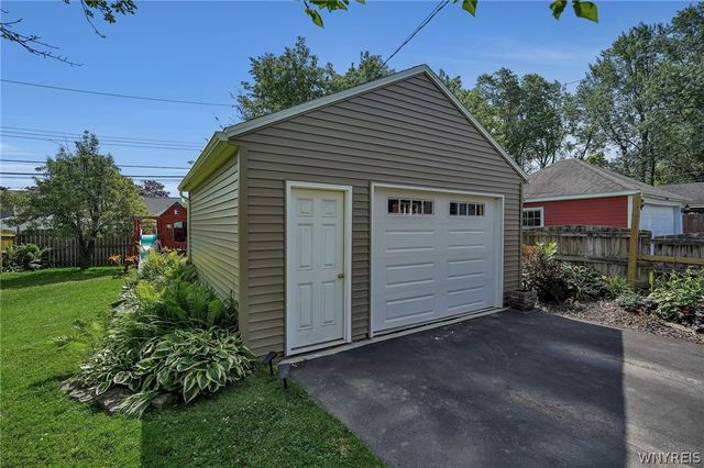 464 Washington Highway, Amherst, NY 14226