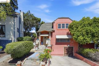 1134 Chatham Rd, Oakland, CA 94610