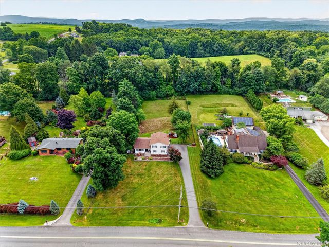 319 Reservoir Road, Goshen, NY 10924