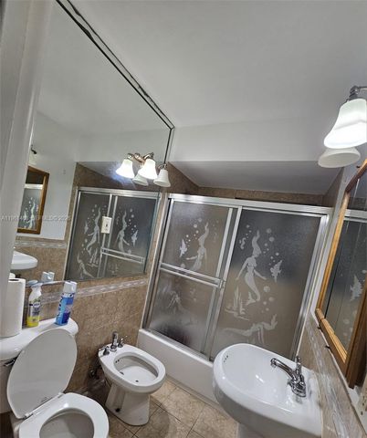 345 Malaga Ave, Coral Gables, FL 33134