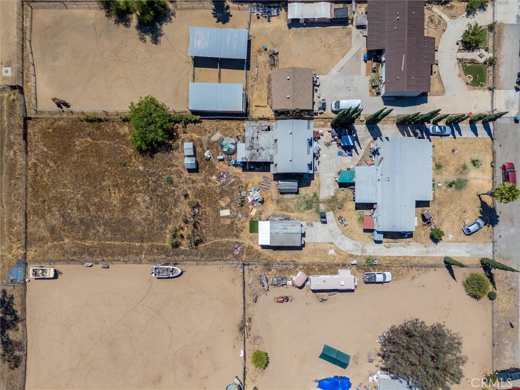 Image 12 of property listing at 20288 Union, Wildomar, CA 92595