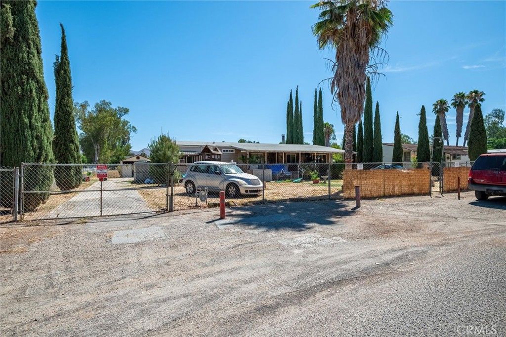 Image 13 of property listing at 20288 Union, Wildomar, CA 92595