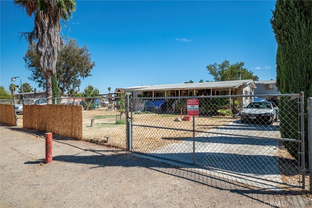 Image 14 of property listing at 20288 Union, Wildomar, CA 92595