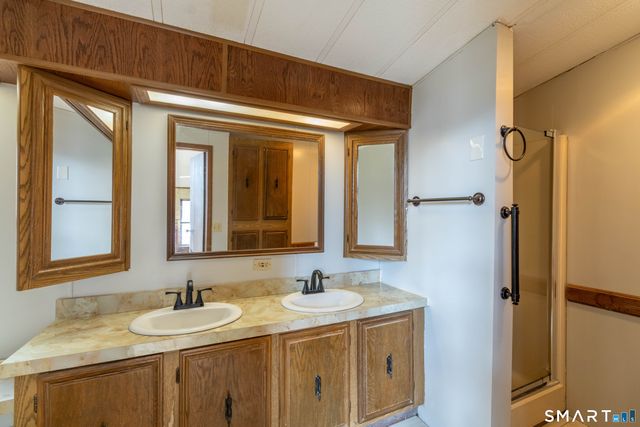 65 Colchester Commons, Colchester, CT 06415