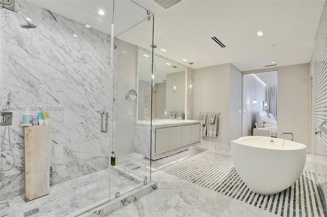 788 NE 23rd St 3801, Miami, FL 33137