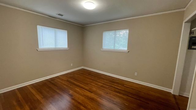 1014 Oakwood Drive, Benton, AR 72015