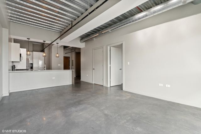 1241 N MILWAUKEE Avenue 601, Chicago, IL 60622