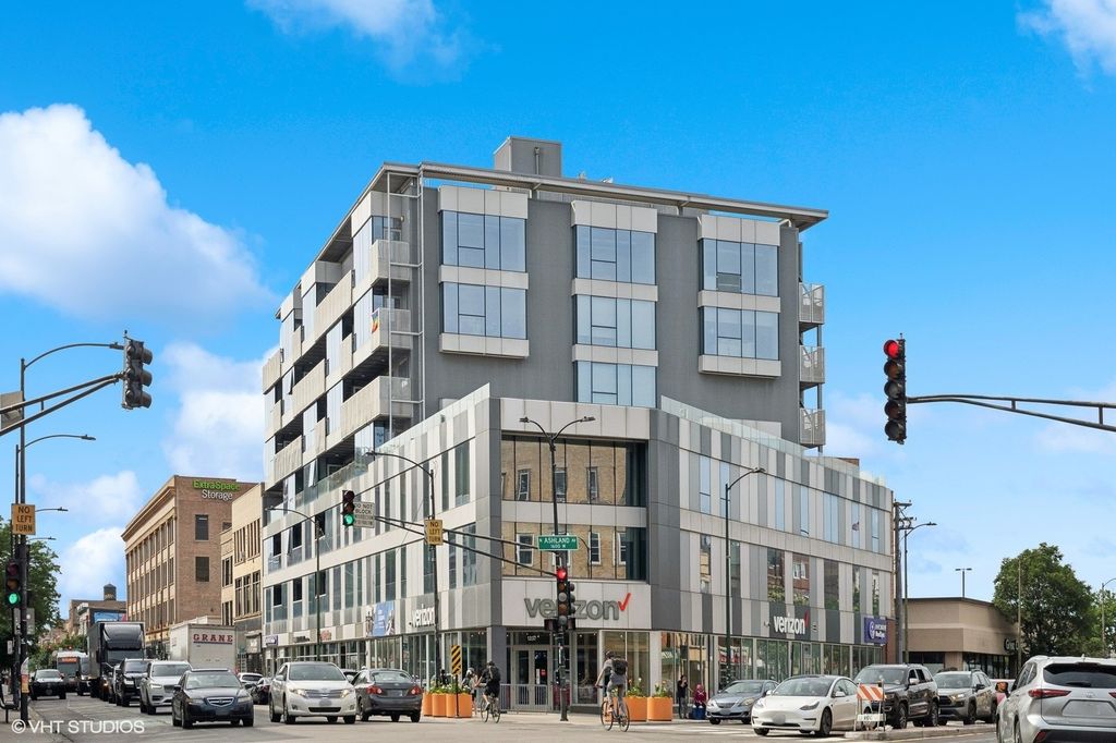 1241 N MILWAUKEE Avenue 601, Chicago, IL 60622