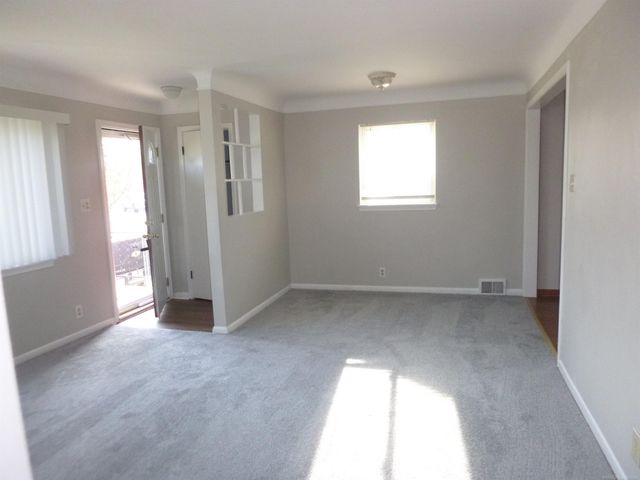 21616 Lanse Street, St Clair Shores, MI 48081