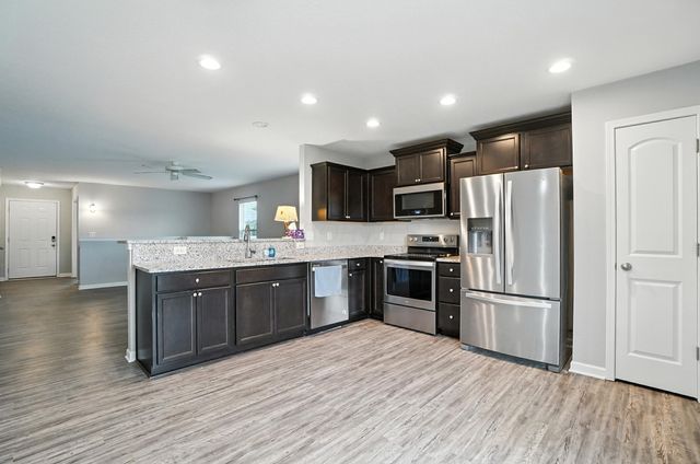 4175 Holstein Drive, Columbus, OH 43207