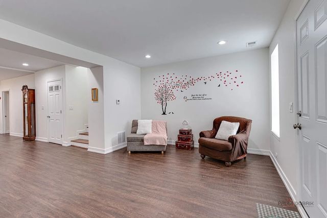 1021 N Hickory Street, Joliet, IL 60435