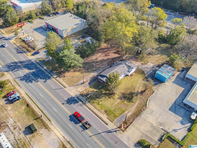 8021 HIGHWAY 31, Calera, AL 35040