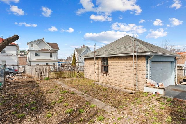 93-95 Faulkner St, Malden, MA 02148