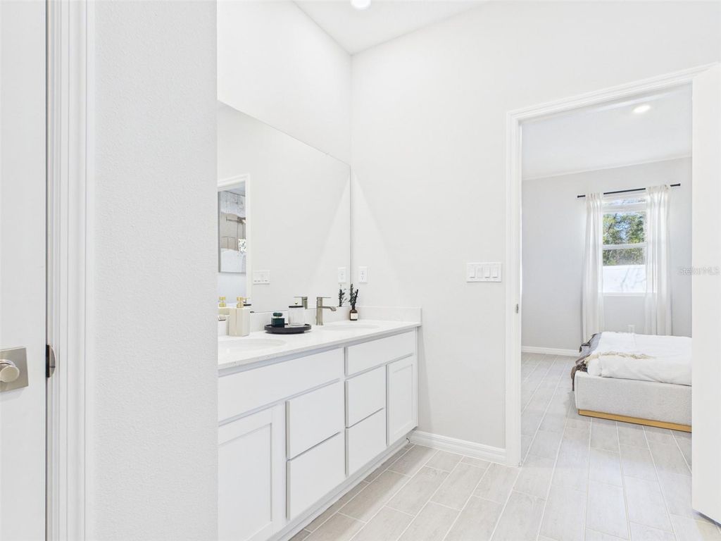 Image 21 of property listing at 3580 SW 127TH LANE ROAD, Ocala, FL 34473