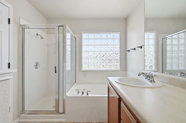 1733 Thompson TRL, Round Rock, TX 78664