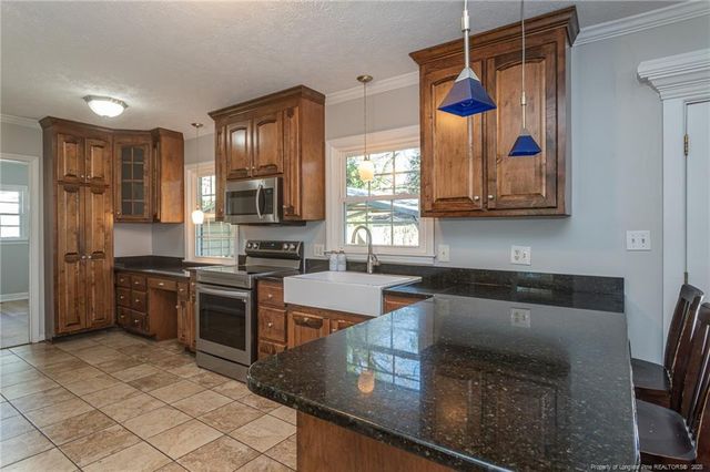 3847 S MAIN Street, Hope Mills, NC 28348