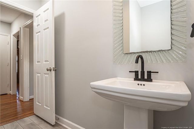 3847 S MAIN Street, Hope Mills, NC 28348