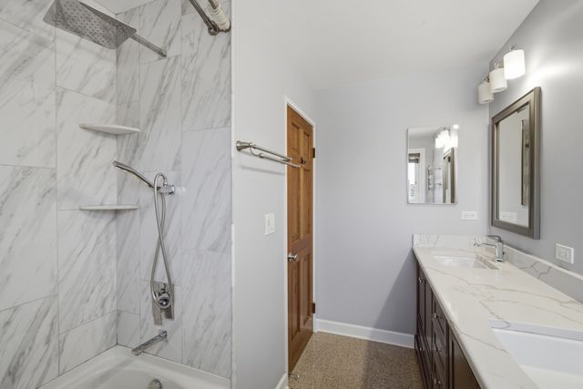 411 Hickory Drive 411, Wheeling, IL 60090