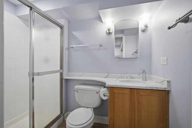 411 Hickory Drive 411, Wheeling, IL 60090