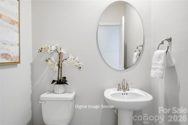 9238 Pagoda Oak Drive, Charlotte, NC 28269