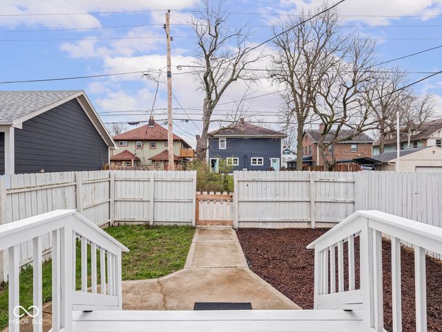 3254 Ruckle Street, Indianapolis, IN 46205