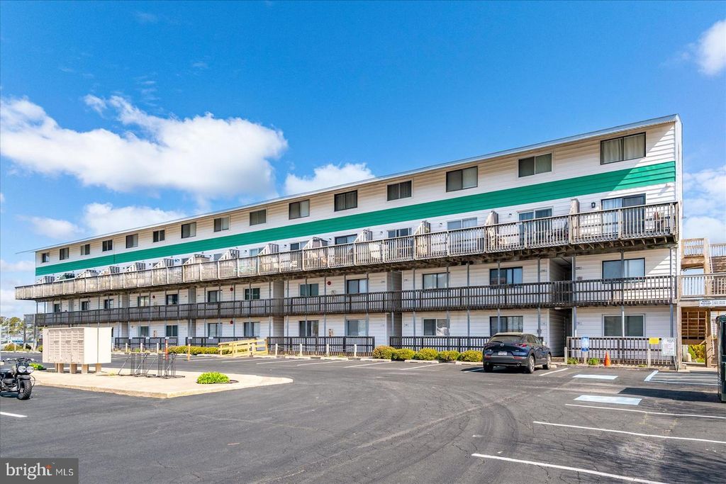 Image 1 of property listing at 104 127TH ST #35201, Ocean City, MD 21842