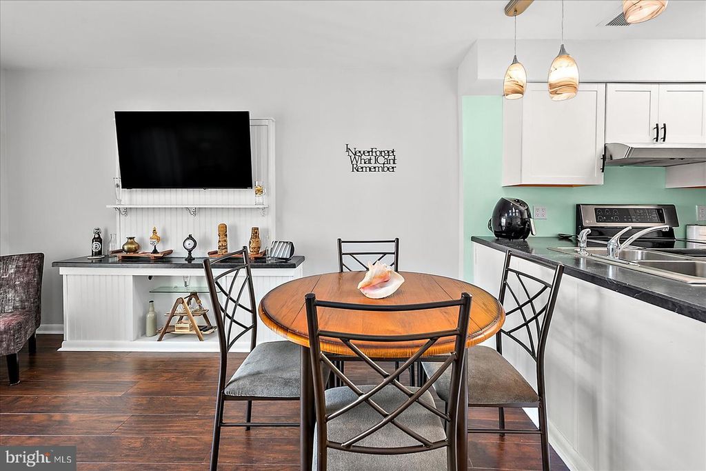 Image 16 of property listing at 104 127TH ST #35201, Ocean City, MD 21842