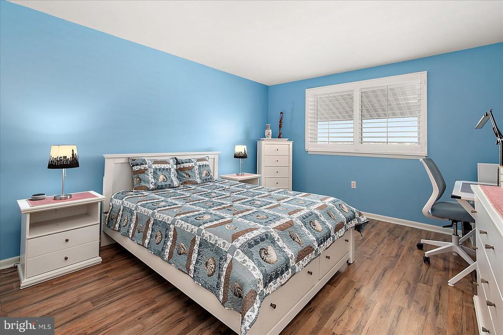 Image 20 of property listing at 104 127TH ST #35201, Ocean City, MD 21842