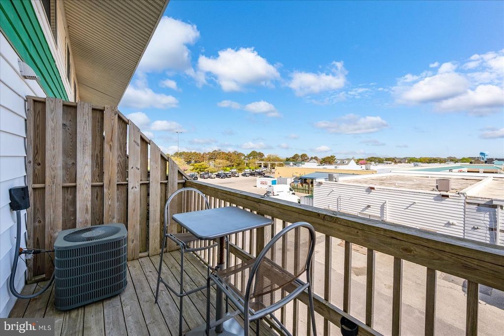 Image 28 of property listing at 104 127TH ST #35201, Ocean City, MD 21842