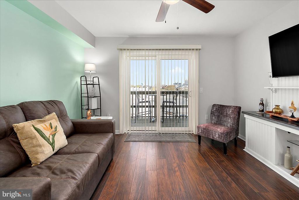 Image 4 of property listing at 104 127TH ST #35201, Ocean City, MD 21842