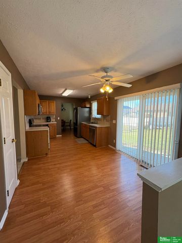 15304 Edna Street, Omaha, NE 68138