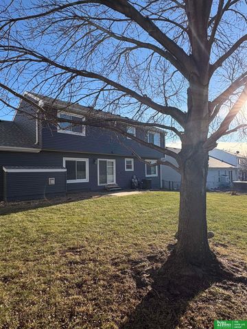 15304 Edna Street, Omaha, NE 68138