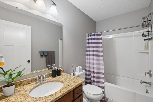 8341 Norwood Lane N, Maple Grove, MN 55369