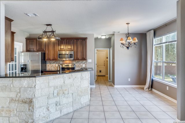 26875 hogan, San Antonio, TX 78260