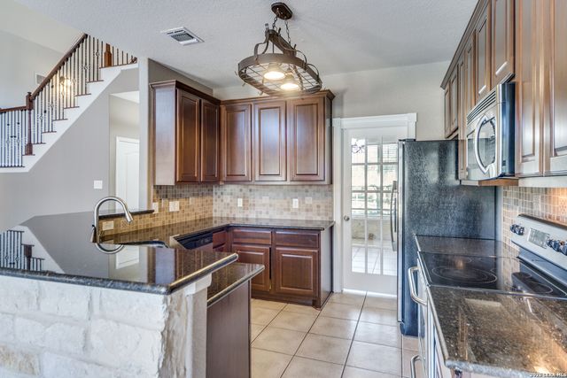 26875 hogan, San Antonio, TX 78260