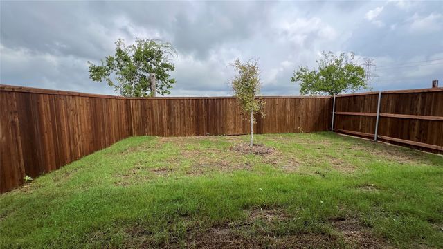 709 Blackland Drive, Venus, TX 76084