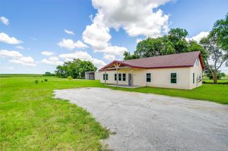 262 Hill County Road 1413 E, Grandview, TX 76050