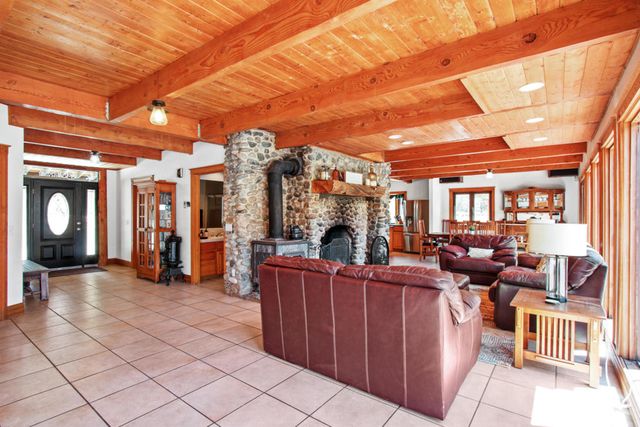 43630 Rainbow Lane, Angelus Oaks, CA 92305