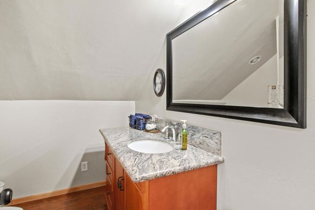 43630 Rainbow Lane, Angelus Oaks, CA 92305