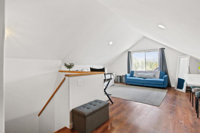 43630 Rainbow Lane, Angelus Oaks, CA 92305