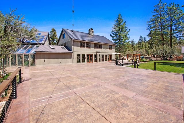 43630 Rainbow Lane, Angelus Oaks, CA 92305