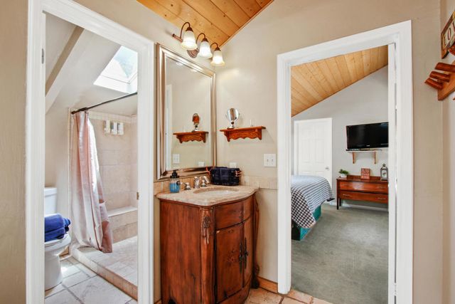 43630 Rainbow Lane, Angelus Oaks, CA 92305