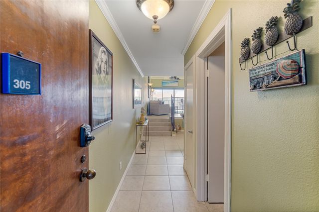 14514 E Cabana St 305, Corpus Christi, TX 78418