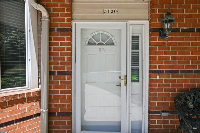 3120 S Toldt PARKWAY, West Allis, WI 53227