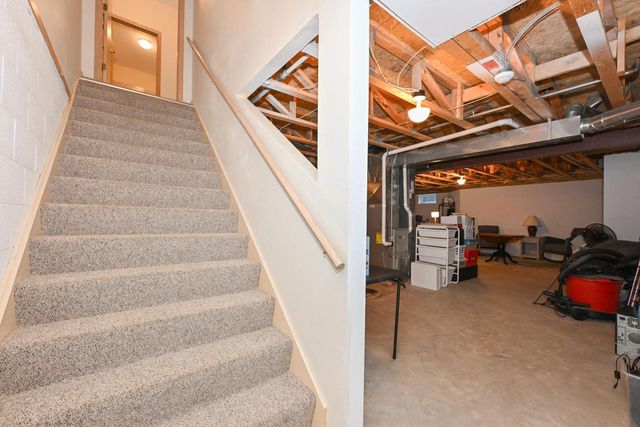 3120 S Toldt PARKWAY, West Allis, WI 53227
