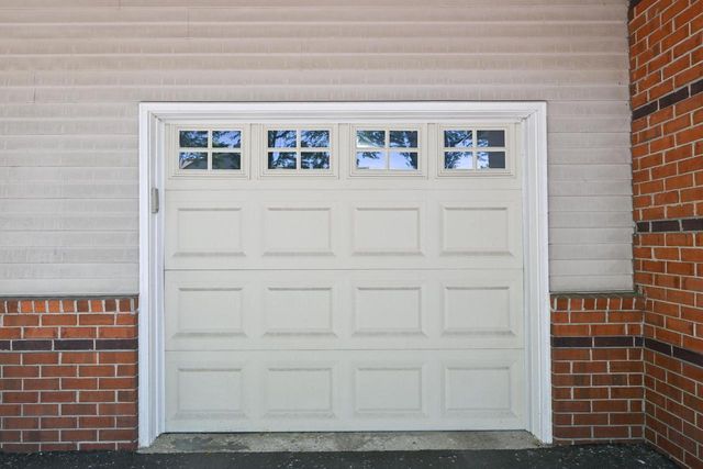 3120 S Toldt PARKWAY, West Allis, WI 53227